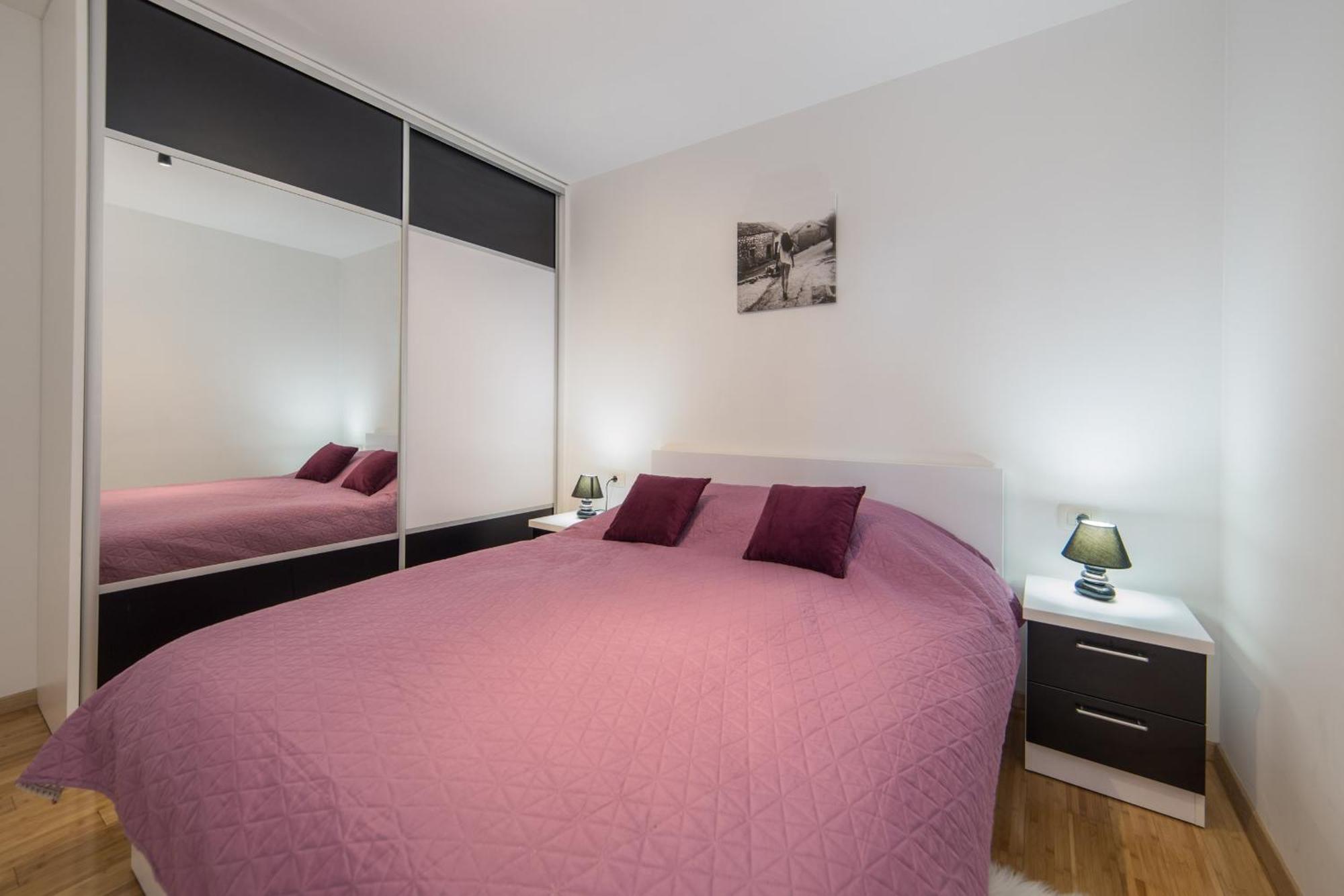 Apartments Crystal Makarska Bilik gambar