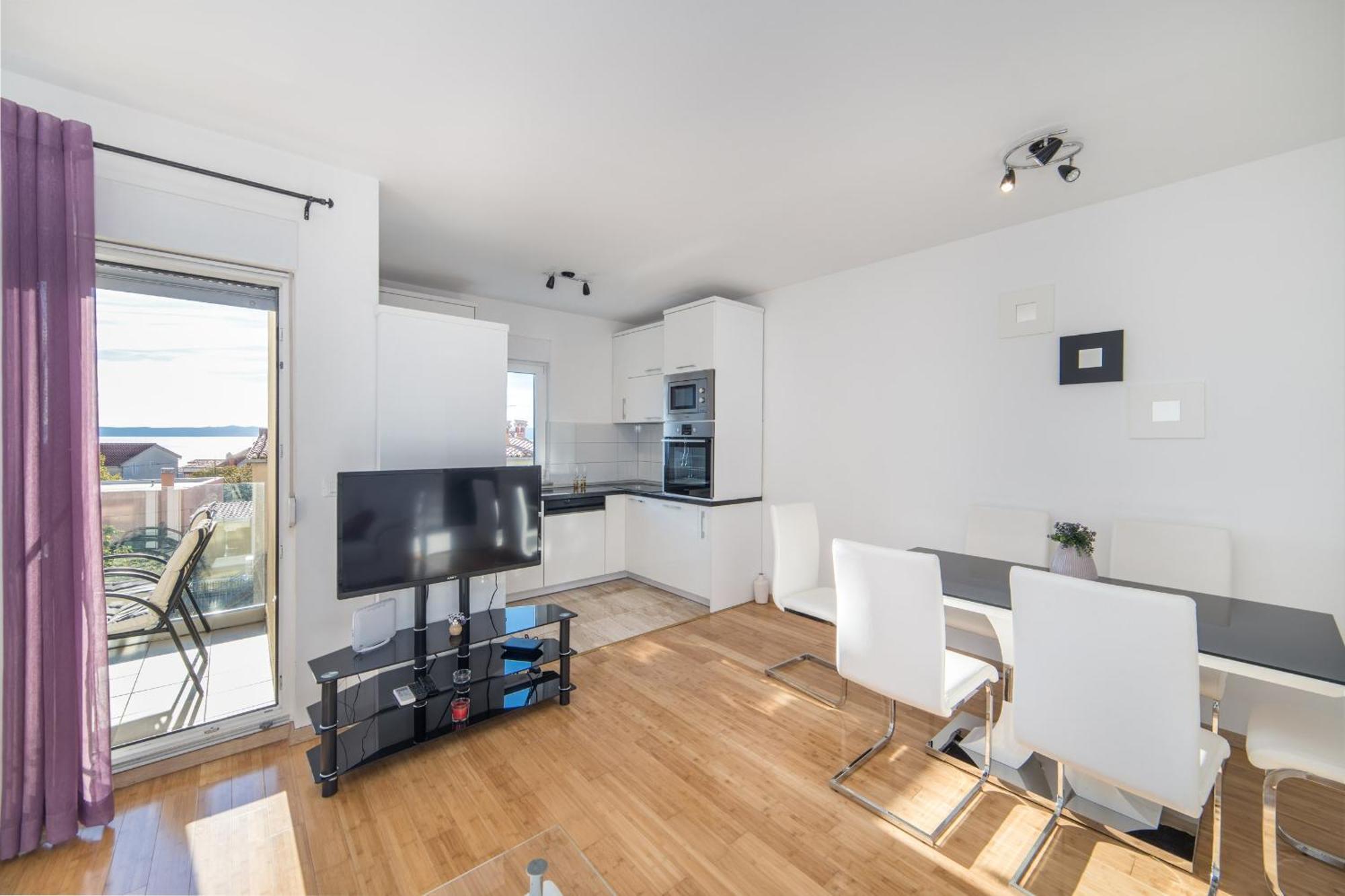 Apartments Crystal Makarska Bilik gambar