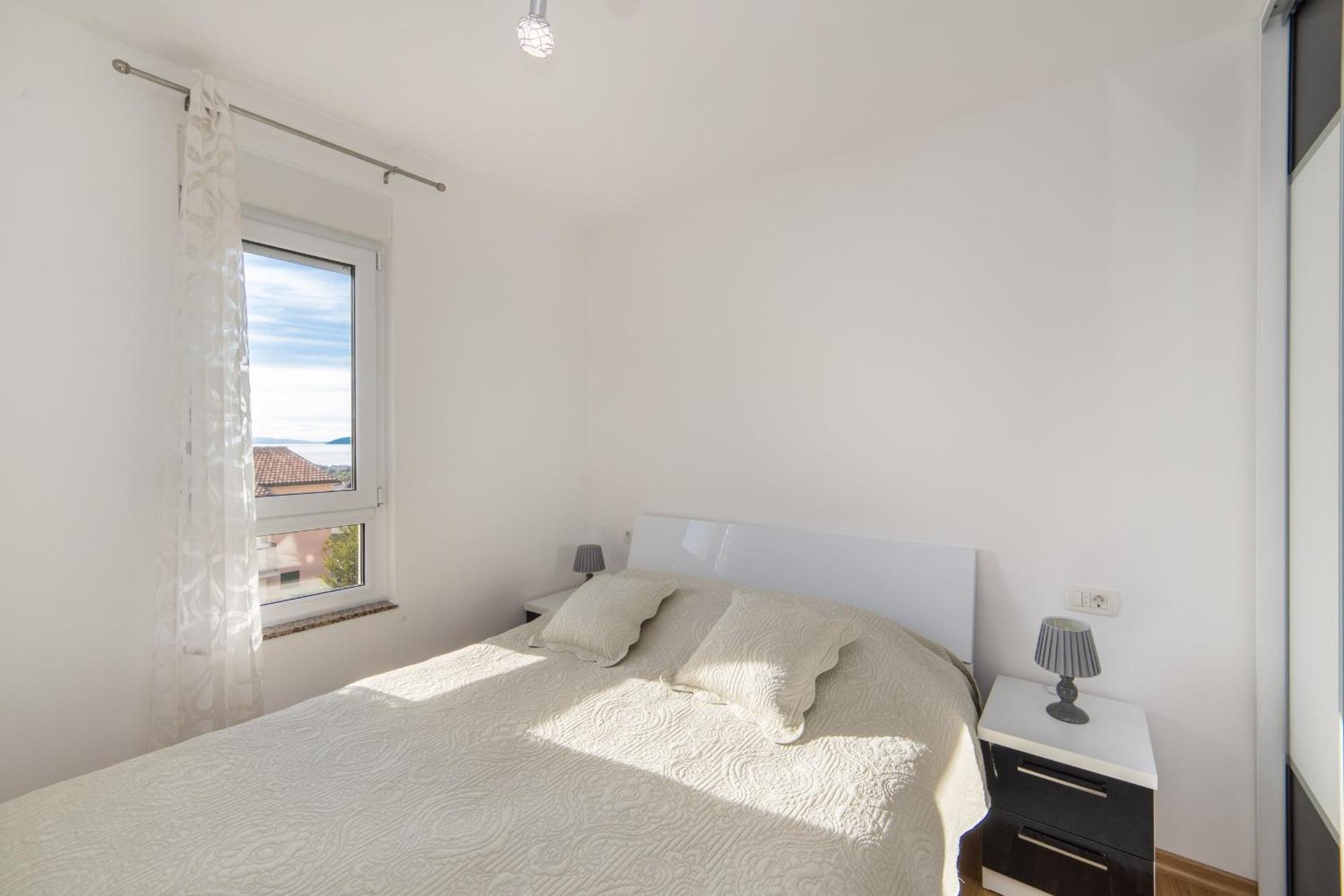 Apartments Crystal Makarska Bilik gambar